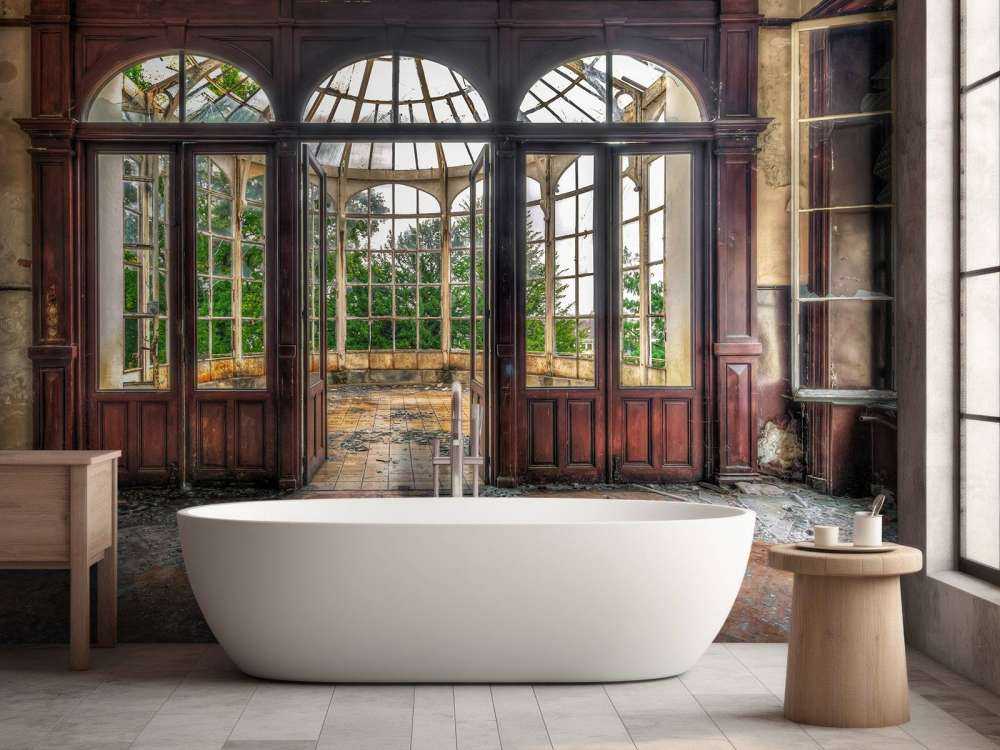 Open ruimte in een oud gebouw