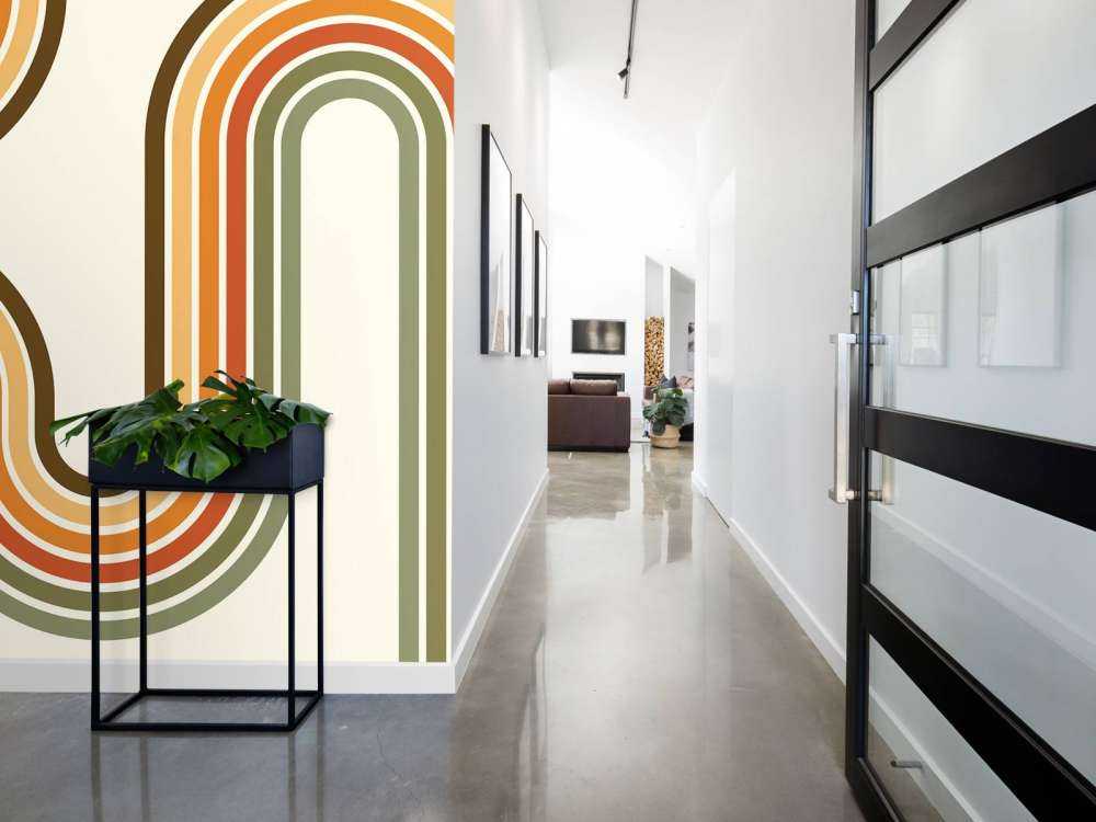 Striking vintage figure