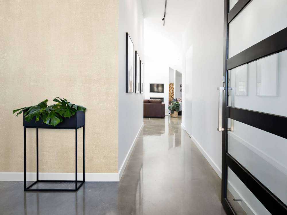 Light coloured concrete