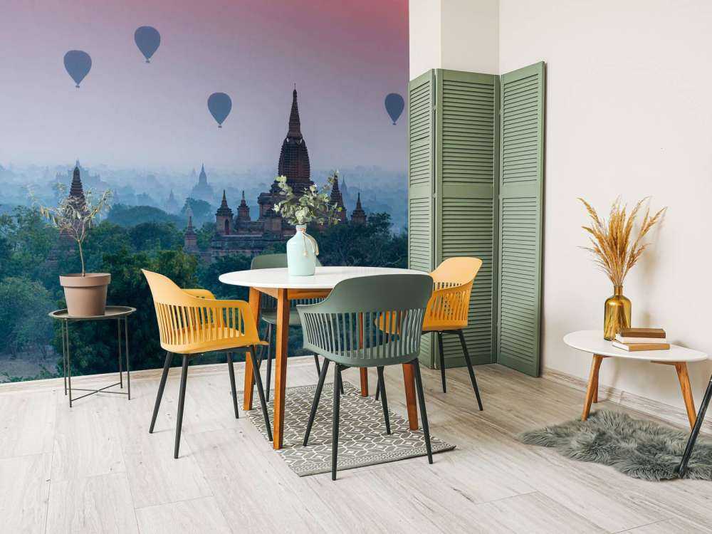 Temples and hot air balloons