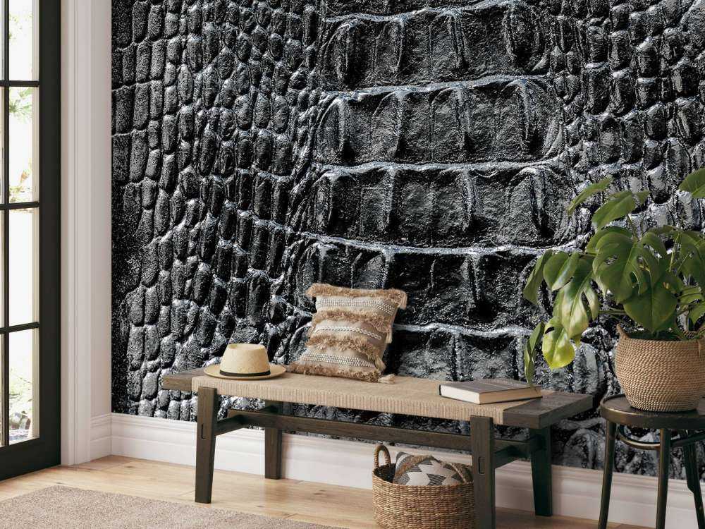 Crocodile skin in black