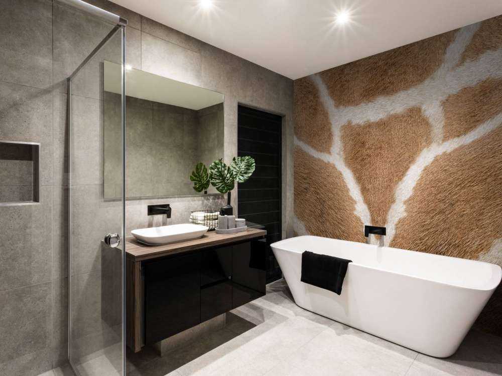 Giraffe skin