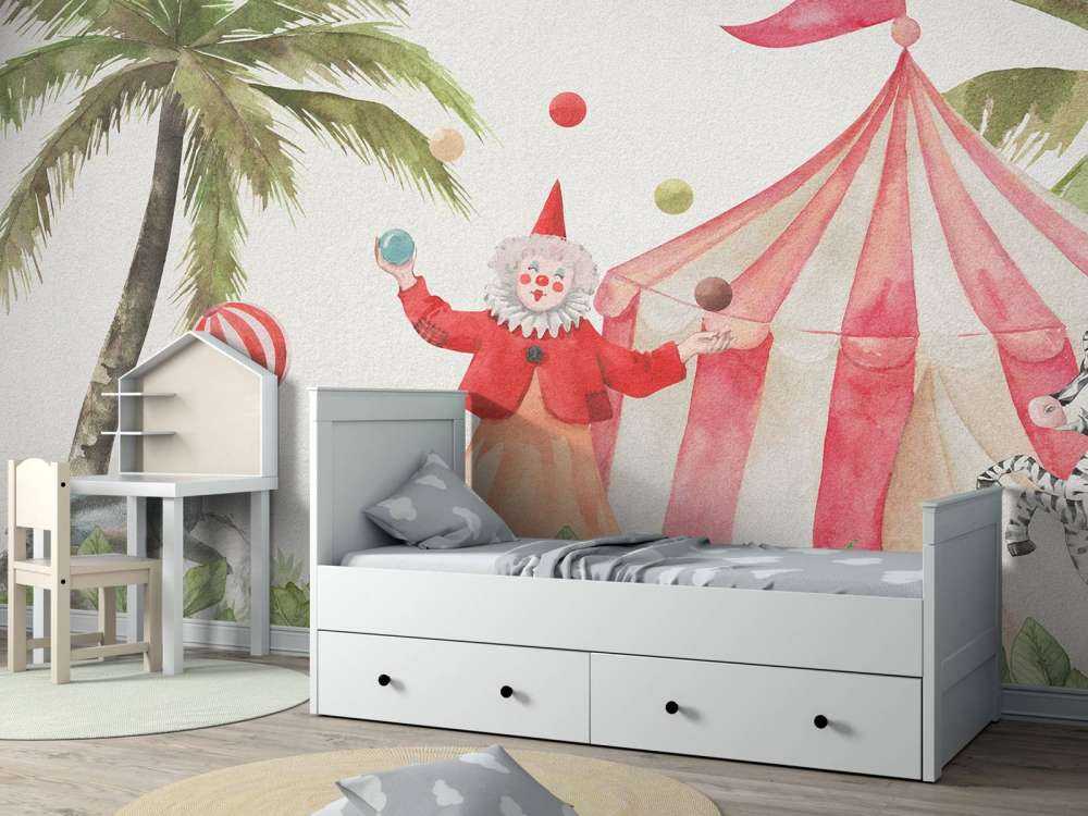 Cheerful circus animals