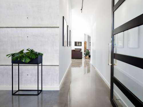 Horizontal concrete 