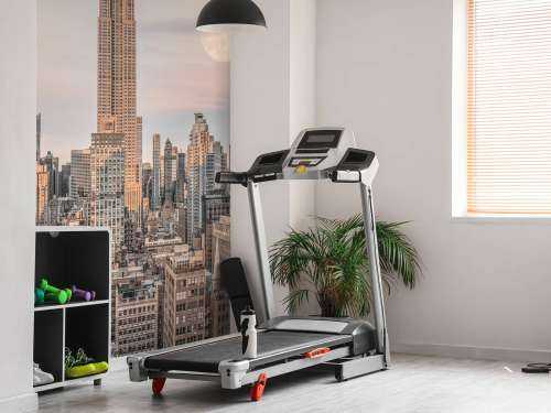 Empire State Building with skyline