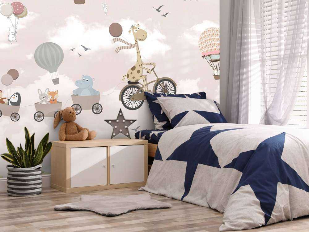 Floating animals