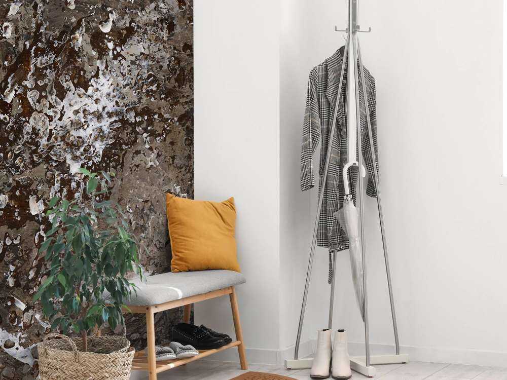 Anthracite-painted structure