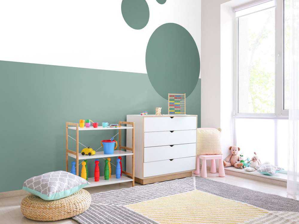 Plains and circles, green