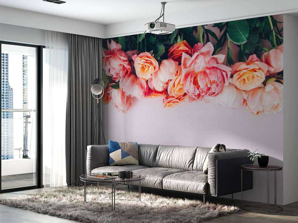 Roses in different shades of pink