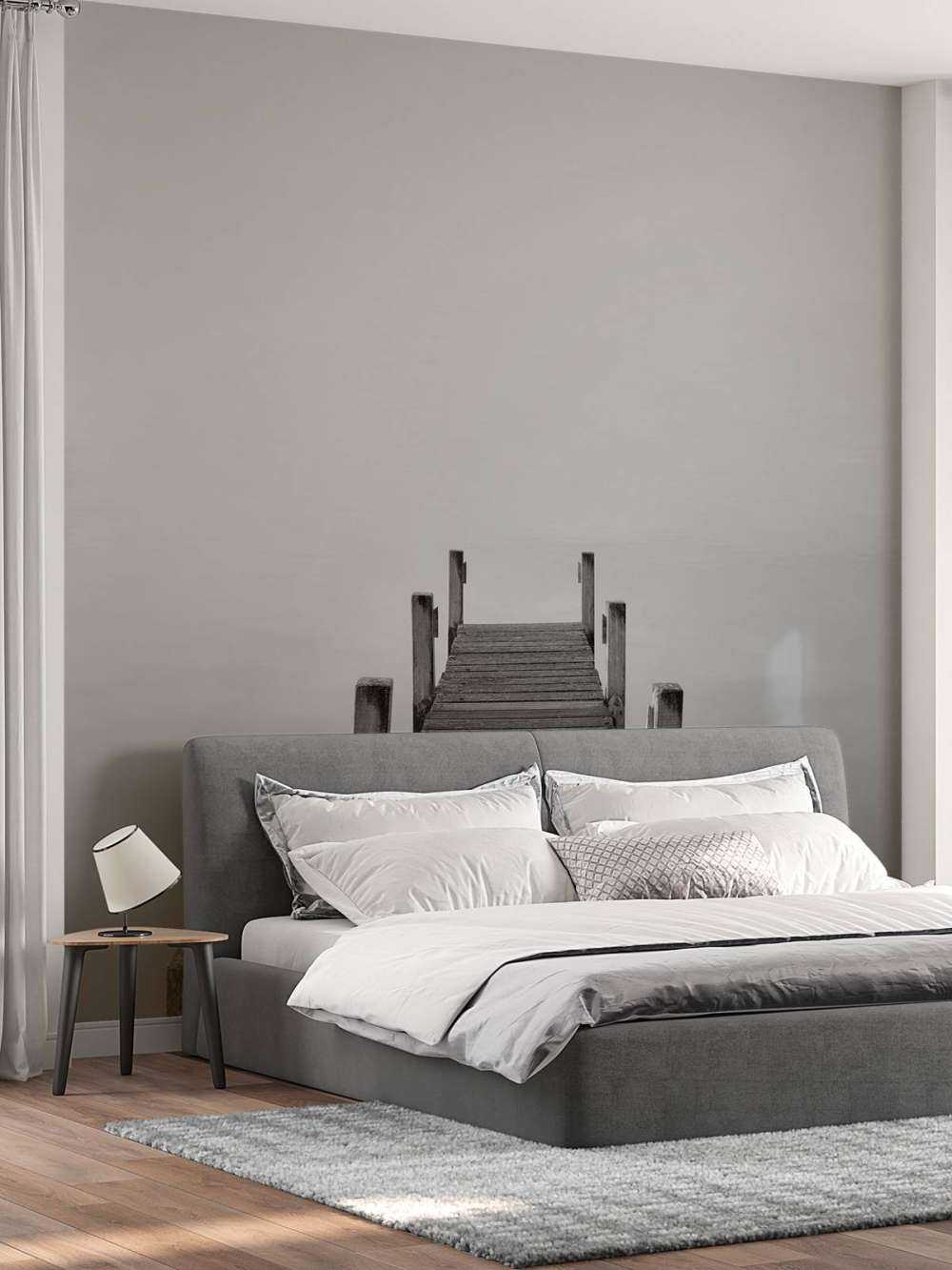 Steiger aan het water