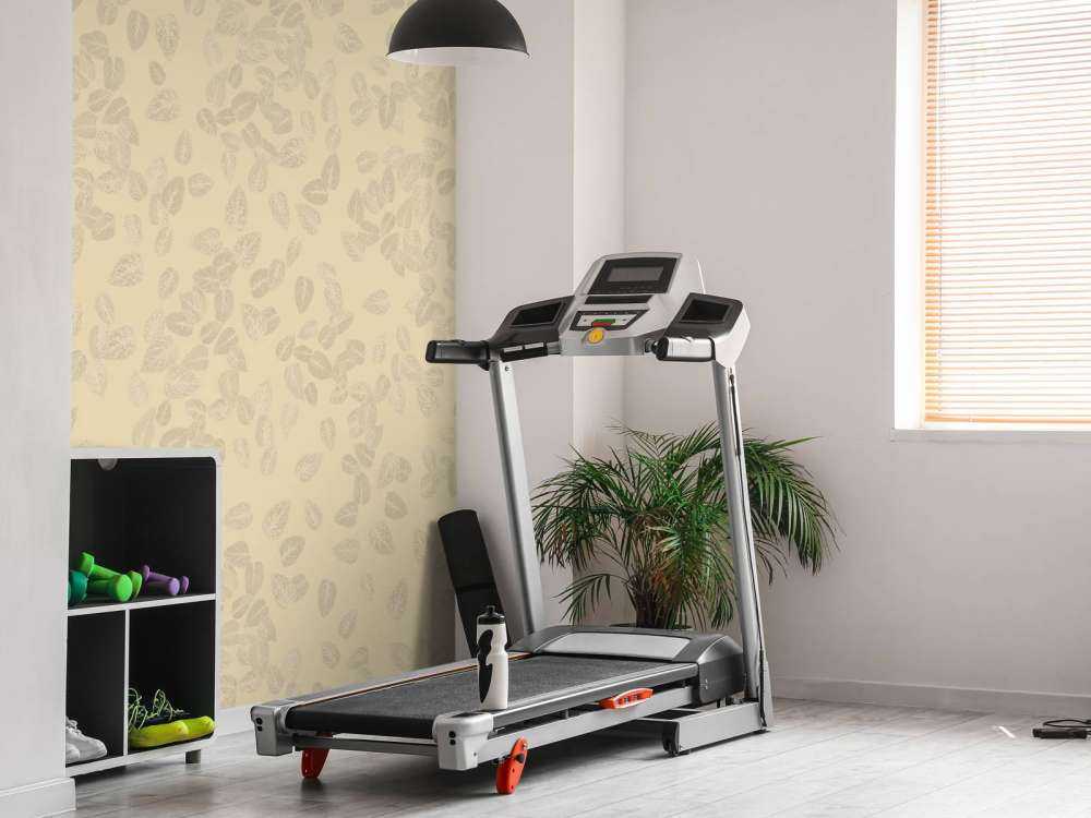 Small leaves on beige