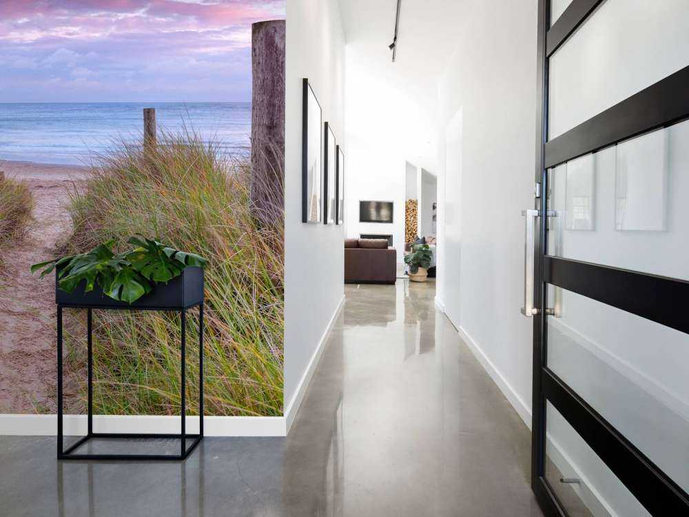 Path to the sea