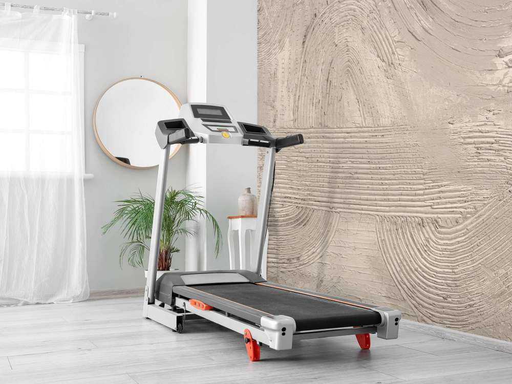 Structures and shapes in linen