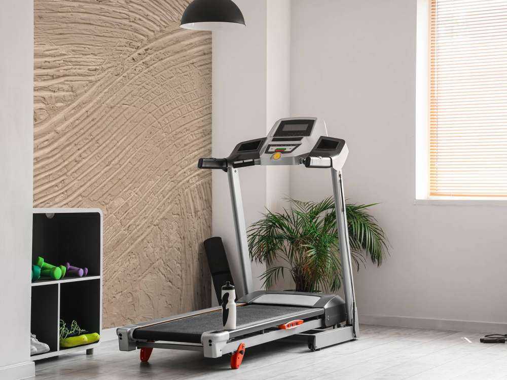 Textured lines in taupe