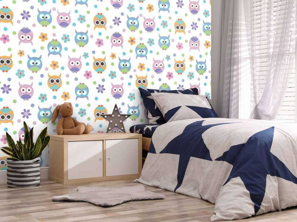 Wallpaper with owls