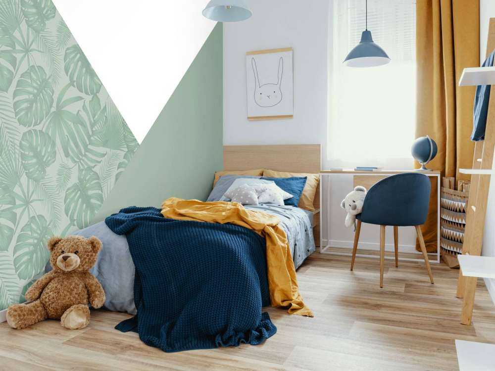 Triangles with jungle pattern