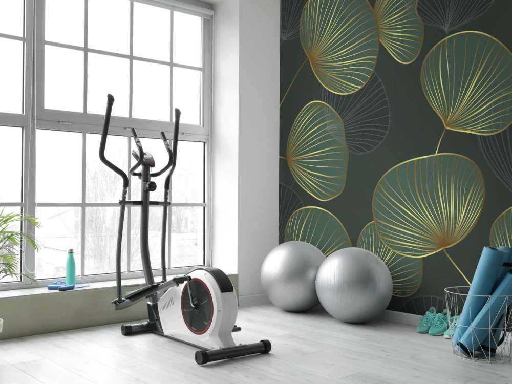 Ornate leaves with gold