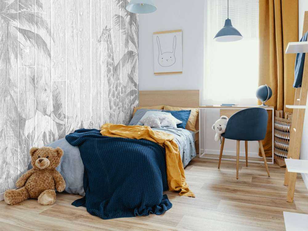 Jungle animals on wood