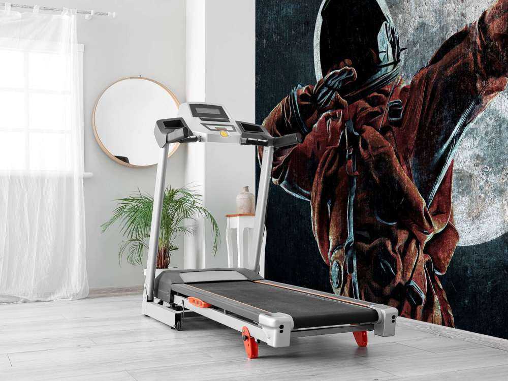 Astronaut doing the dab