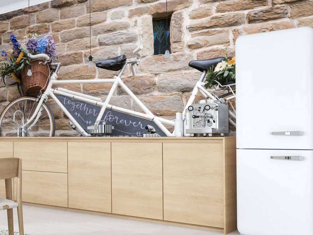 Vintage wedding bike