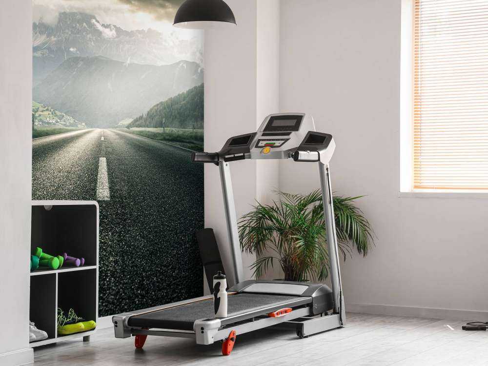 Road in mountainous landscape