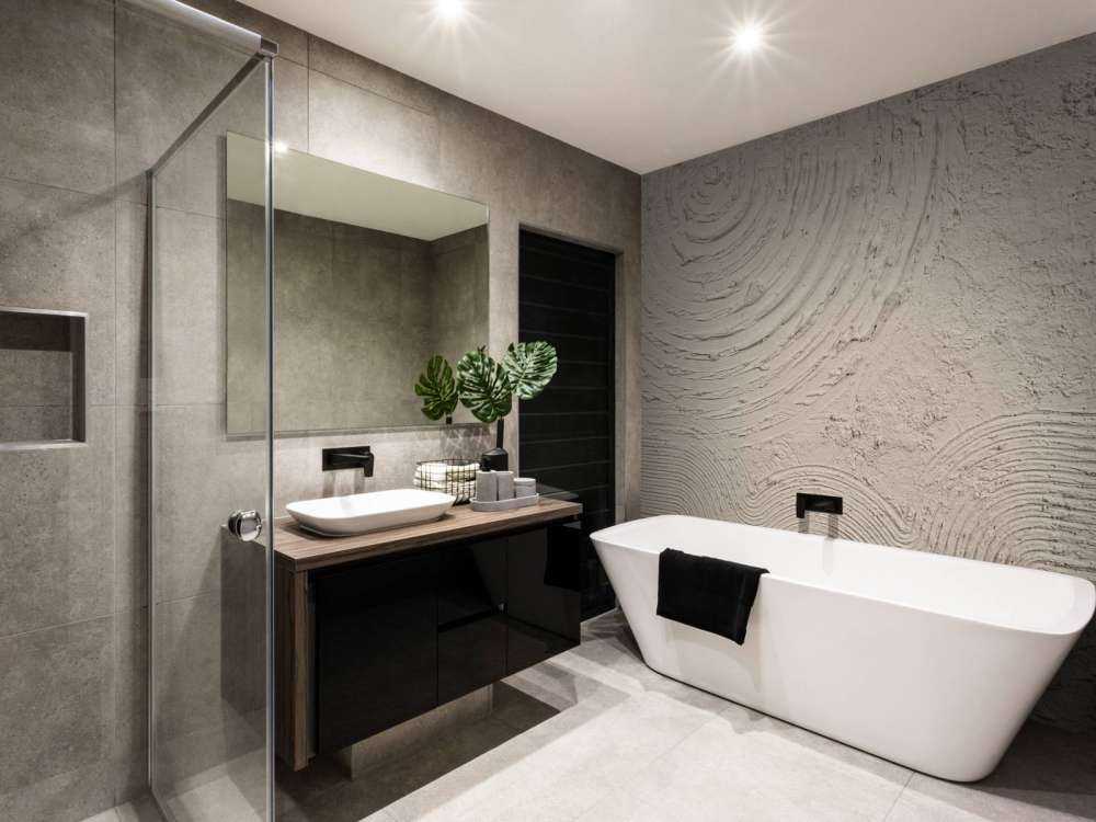 Organic shapes and lines in linen