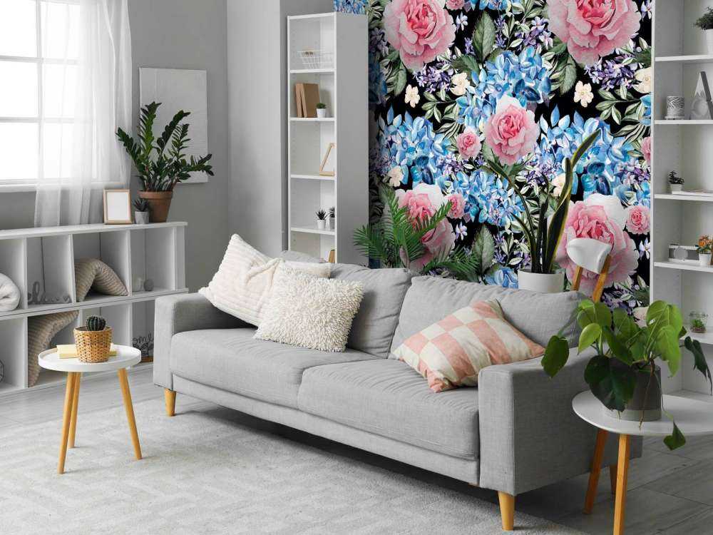 Nocturnal Roses Waltz