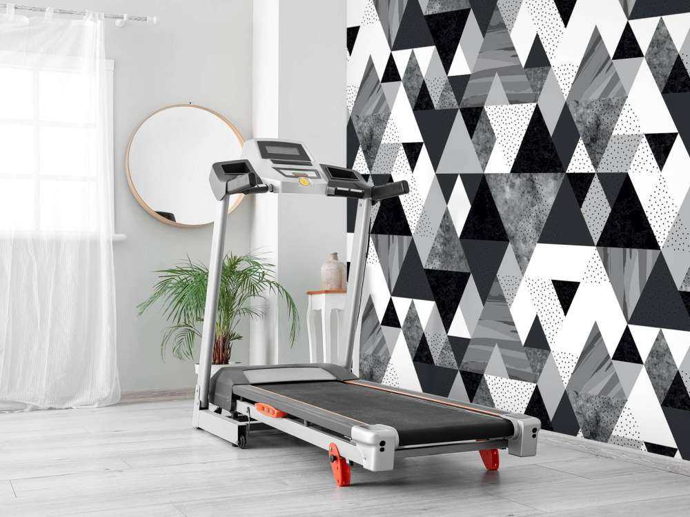 Black and white tile pattern