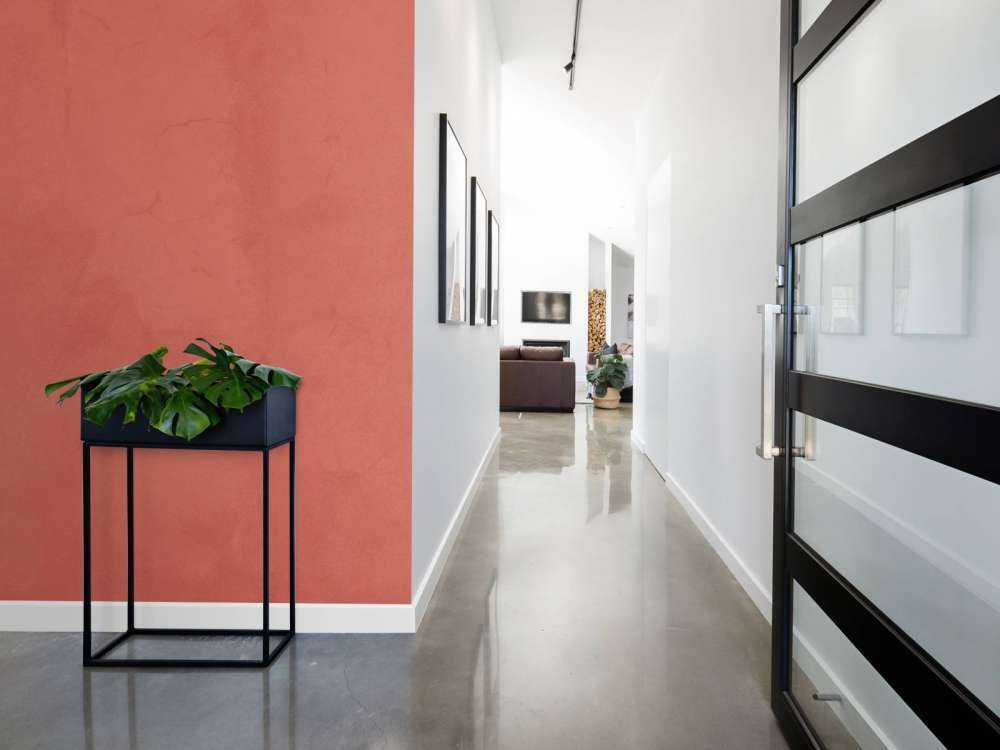 Discoloured red concrete