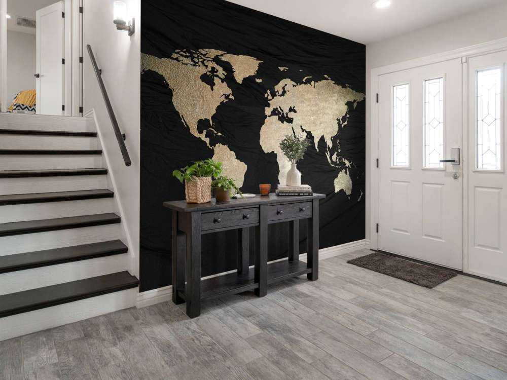 World map light gold