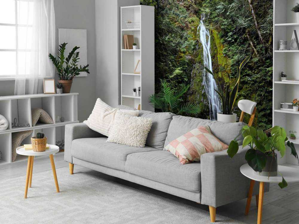 Waterfall in colourful surroundings