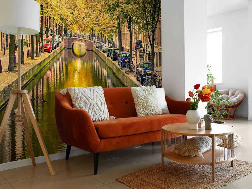 Brug over een kanaal in Amsterdam