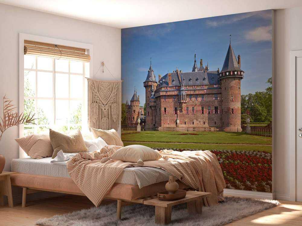 Kasteel de Haar vanaf de zijkant