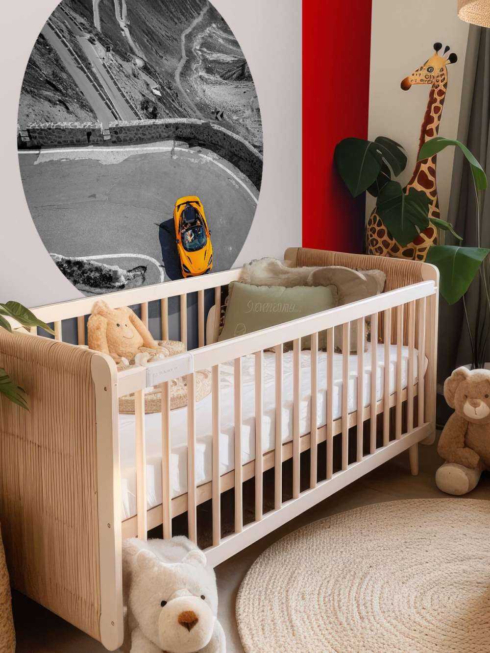 McLaren on Stelviopas - spot color