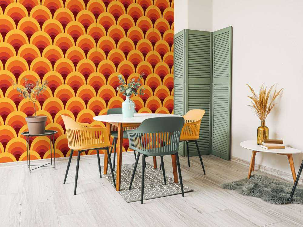 Colourful retro figures