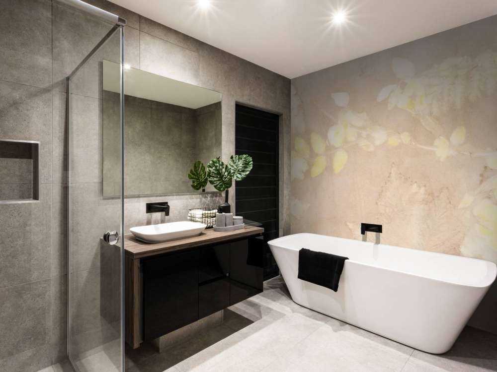 Snowberry and wild blackberry - hazelnut