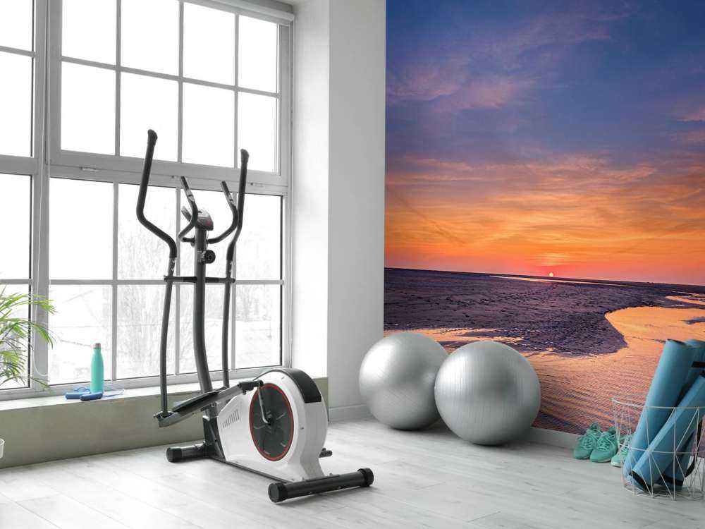 Zonsondergang met gekleurde lucht