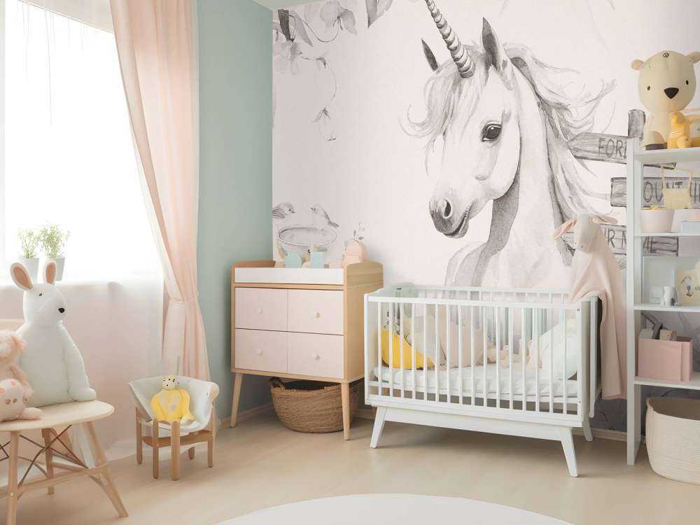 Baby unicorn with plants beige
