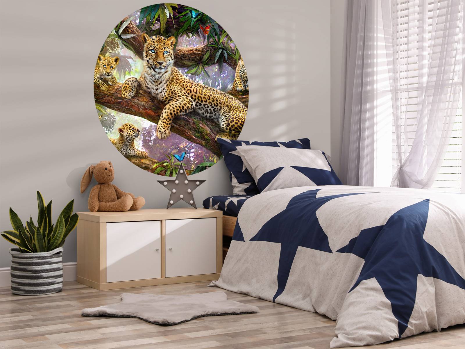 Wallpaper Mural - Tree Top Leopard Family - Photo Wallpaper