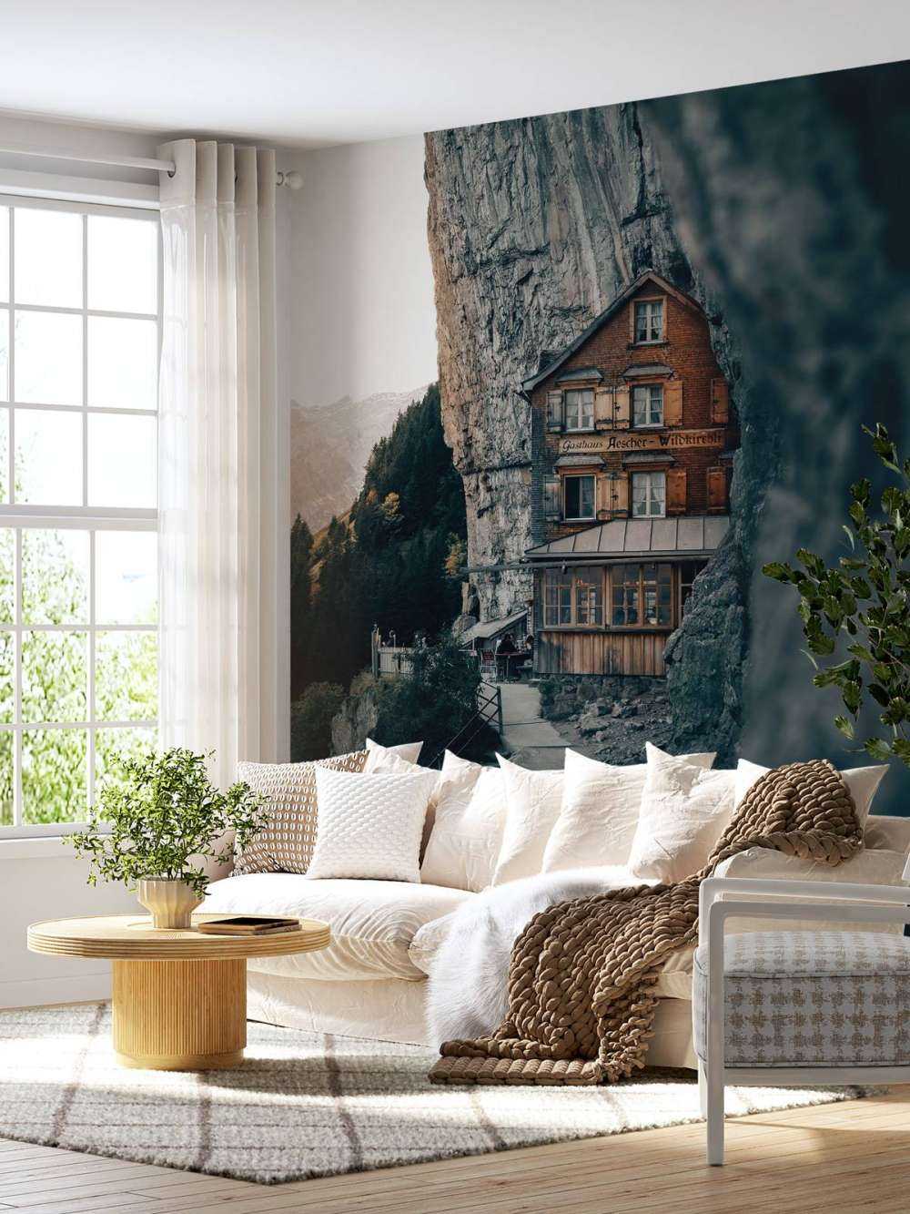 Mountain hut in the Alps