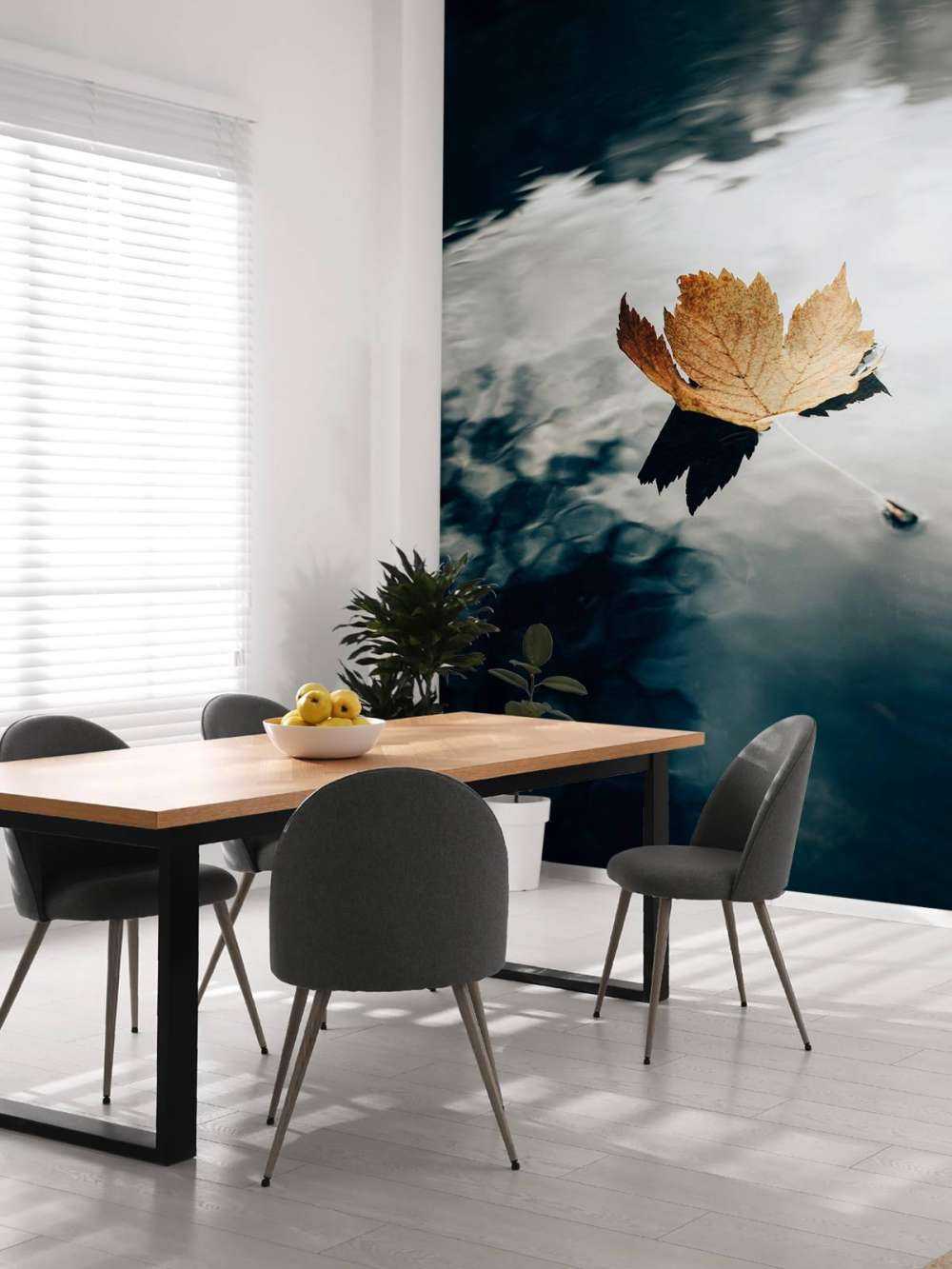 Autumn leaf