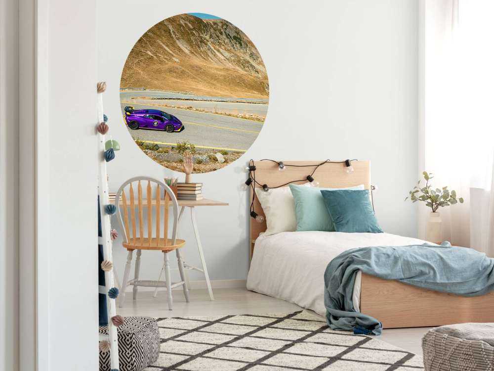 Lamborghini Huracán on mountain pass