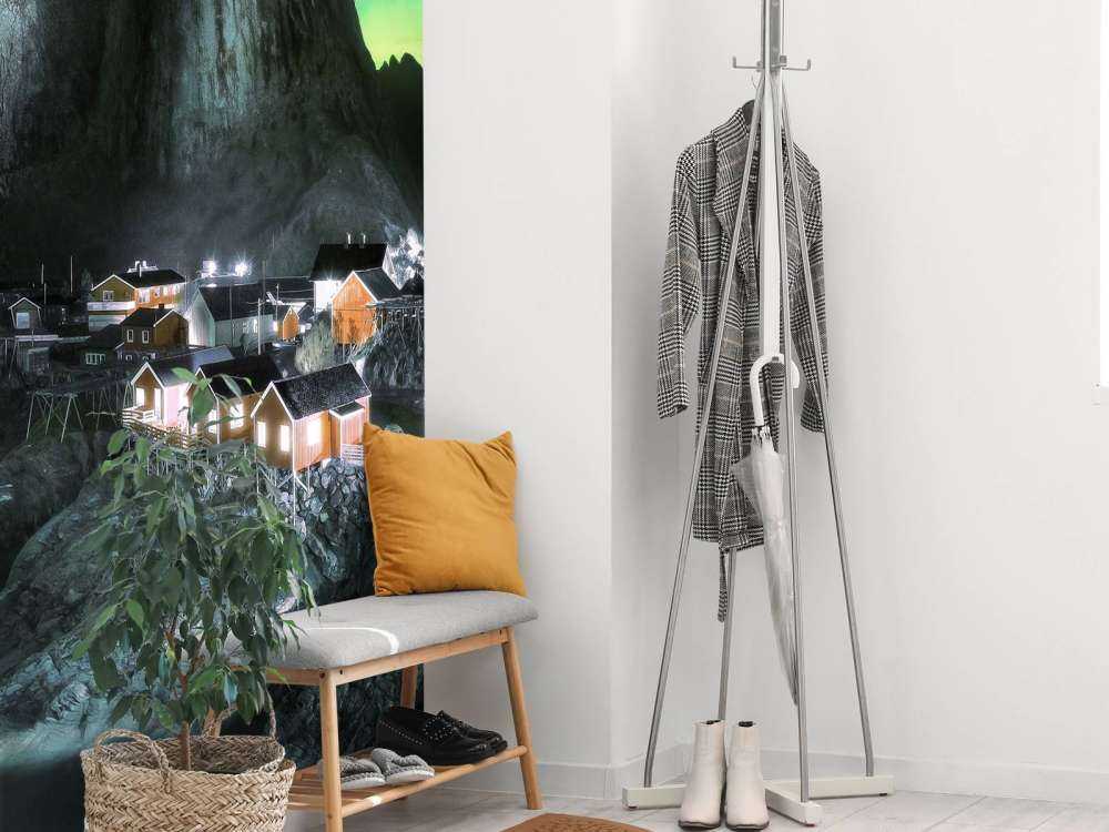 Northern lights above Hamnøy