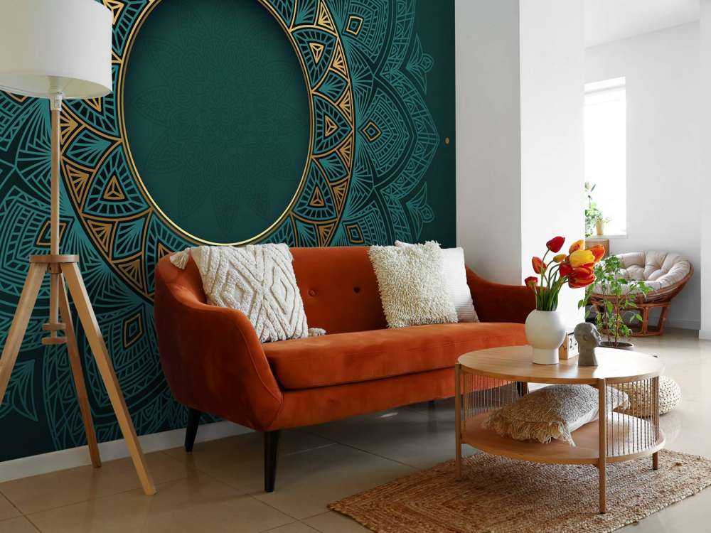 Elegant graceful circlet