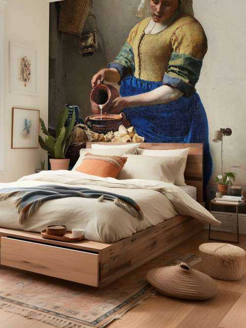The Milkmaid