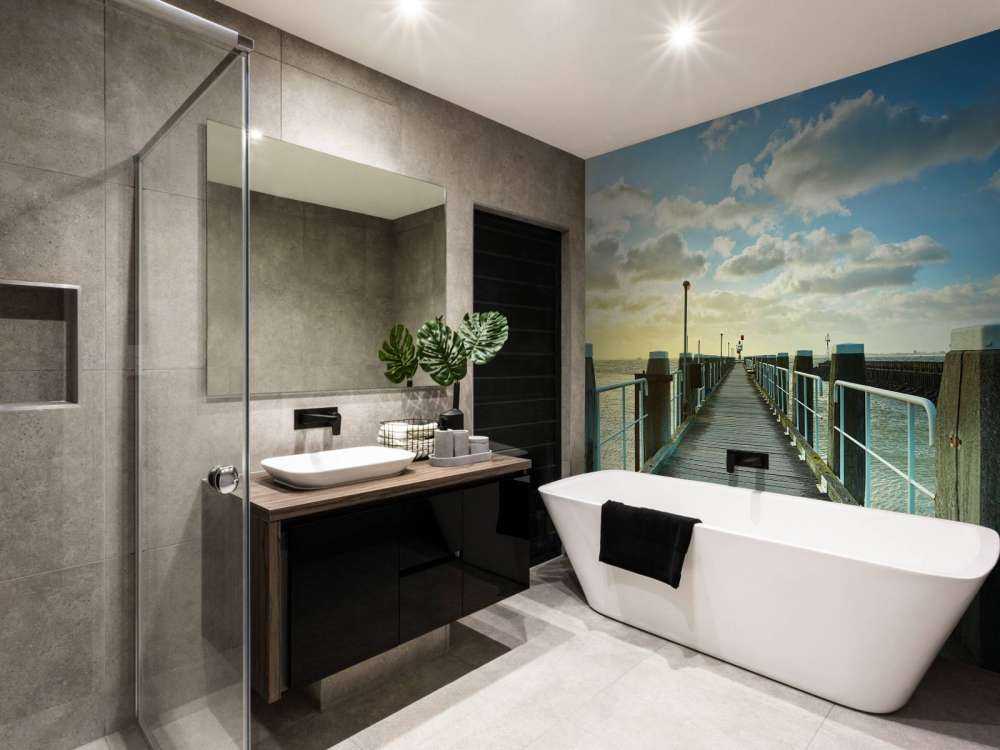 Scaffolding on the coast