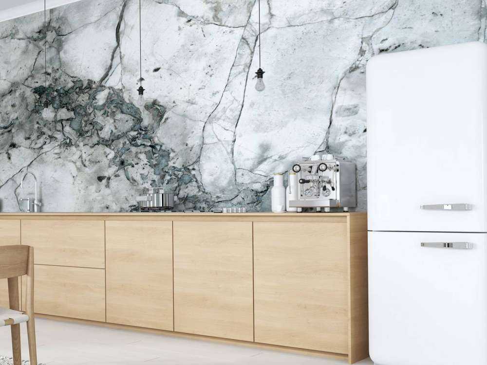 Light marble with fine structure