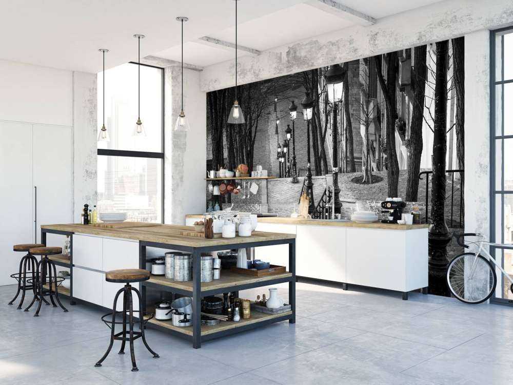 Quiet evening in Montmartre