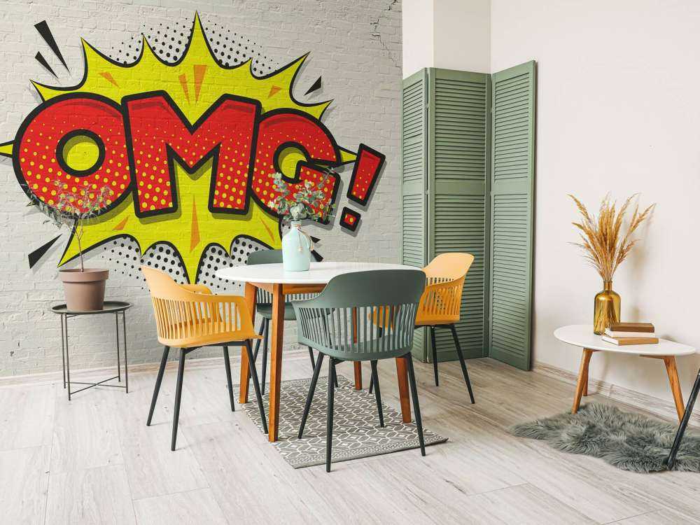 Coloured graffiti on wall