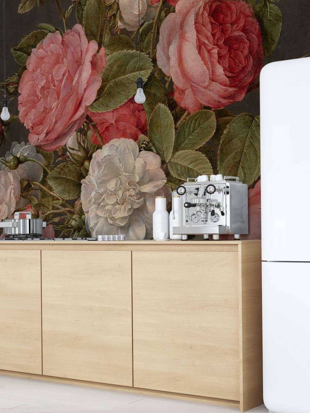 Roses in a glass vase